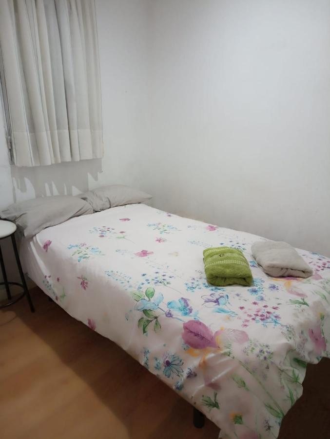 Apartamento 1 Dormitorio En Orquideas Cerca De Tetuan Madrid Exterior foto